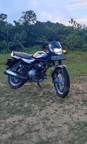 Bajaj CT100 2026