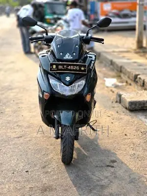 Suzuki Burgman 125 2026