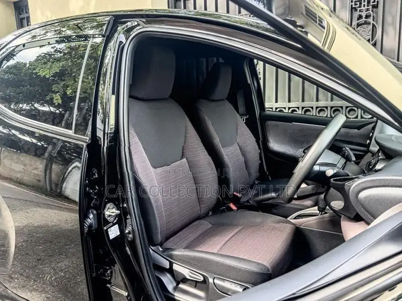 Toyota Yaris 2023