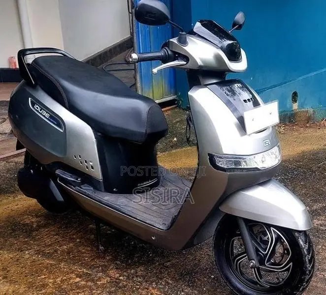TVS iQube Electric 2025