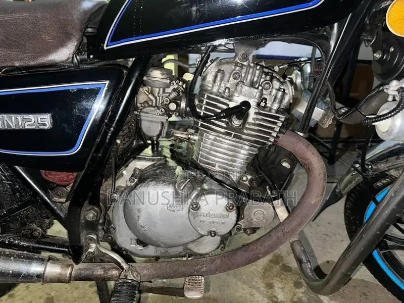 Suzuki GN 125 2003