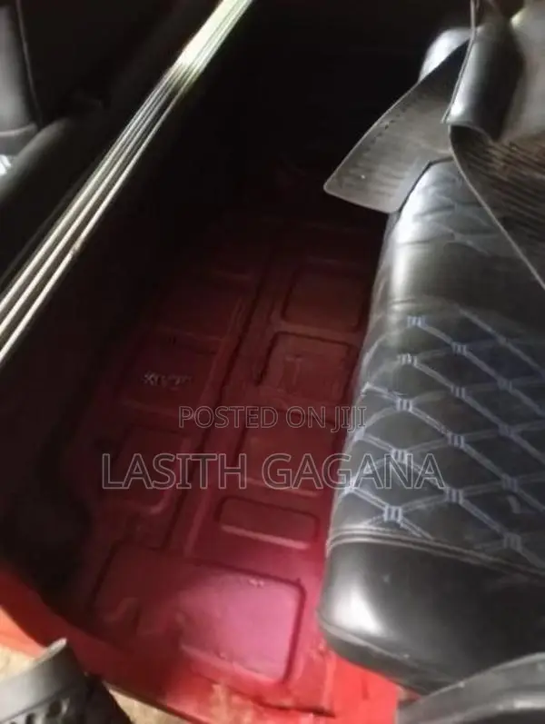 Bajaj RE Three Wheeler 2015