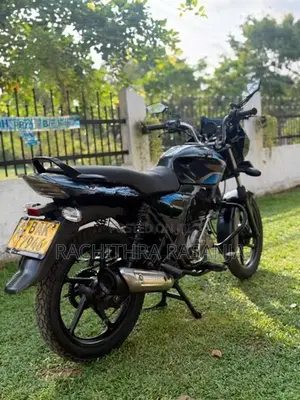 Bajaj Discover 2013