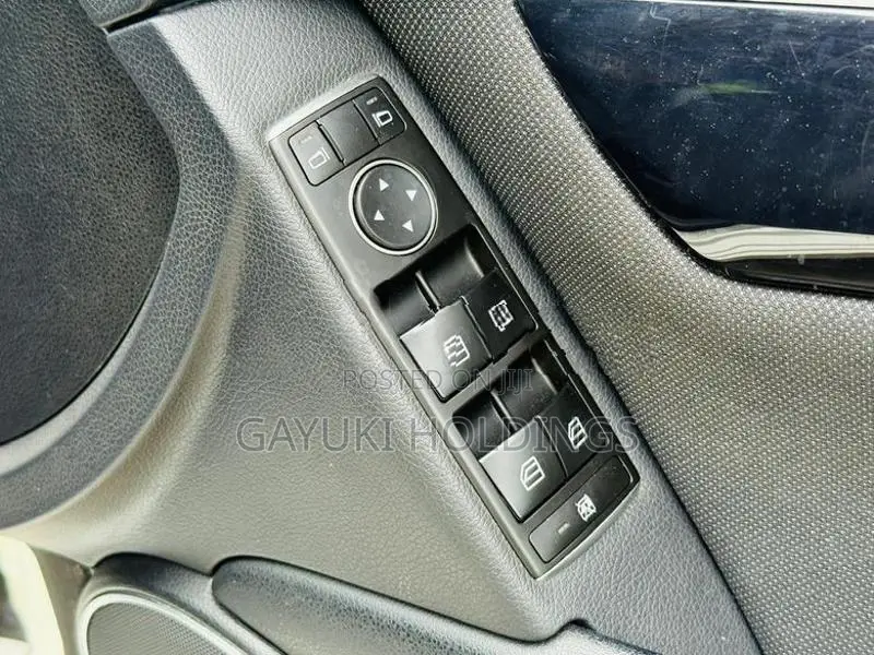 Mercedes Benz C220 2013