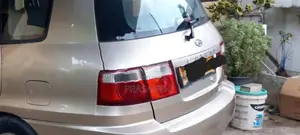 Kia Carens 2004