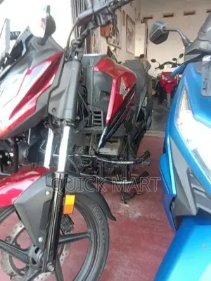 Honda X-Blade 2020