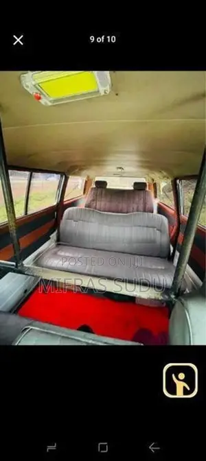 Mitsubishi Delica 1989