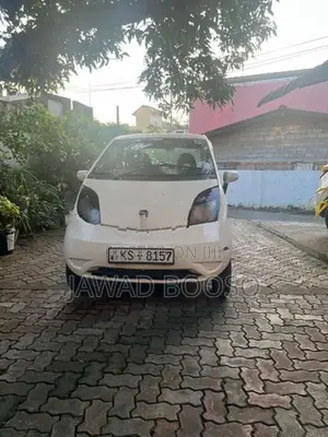 Tata Nano 2012