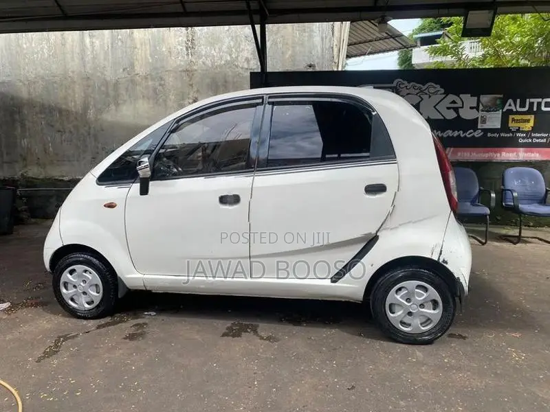 Tata Nano 2012