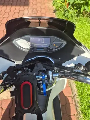 Honda PCX160 2023