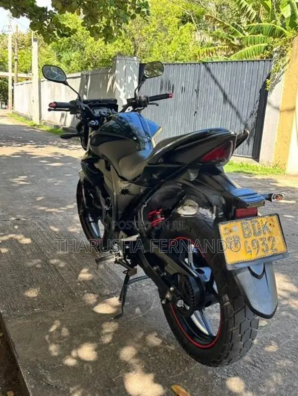 Suzuki Gixxer 2016