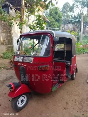 Bajaj RE 2 stroke 2005