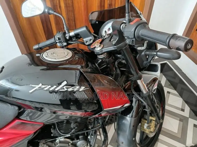 Bajaj Pulsar 150 2018