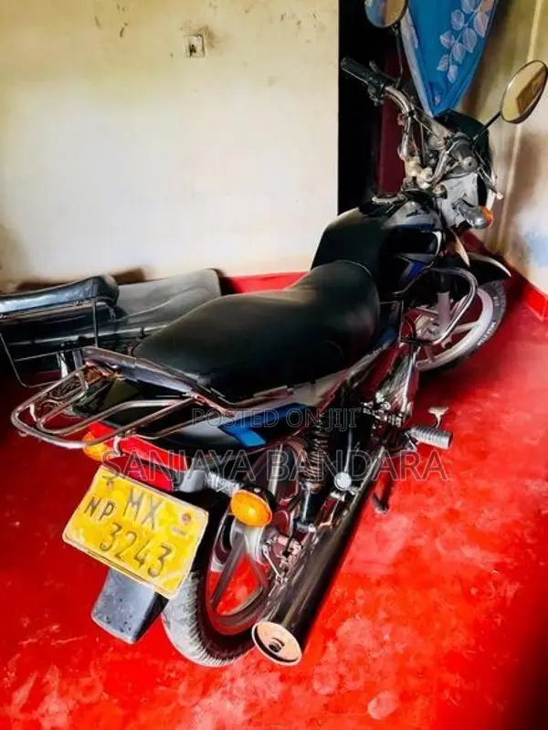 Bajaj CT100 2007