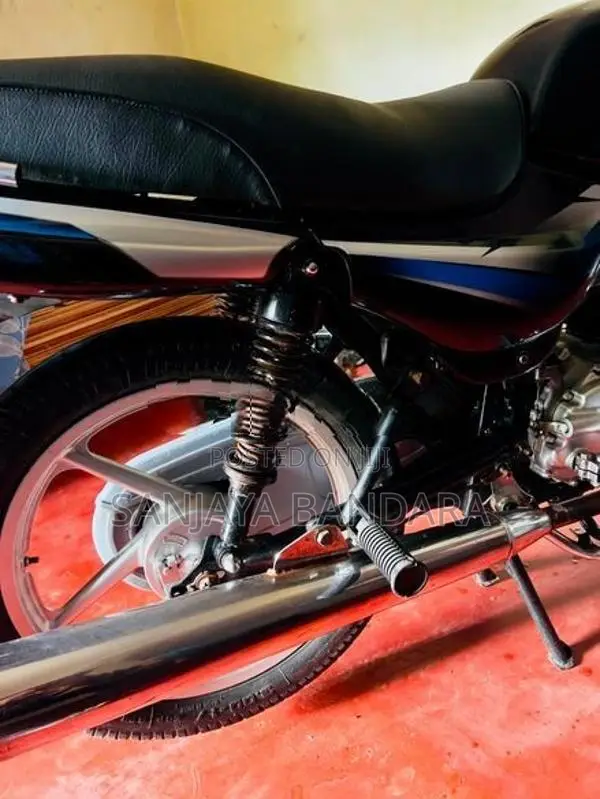 Bajaj CT100 2007