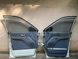 Toyota Noah Van Doors