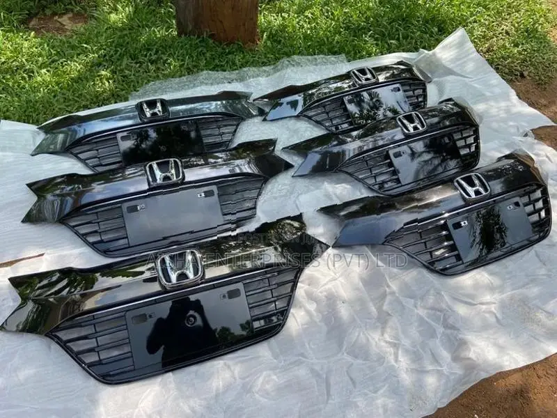 Honda Vezel RU3 Front Shell