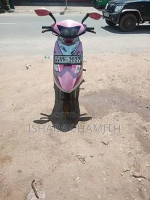 TVS Streak 2010