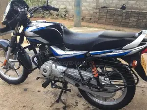 Bajaj CT100 2023