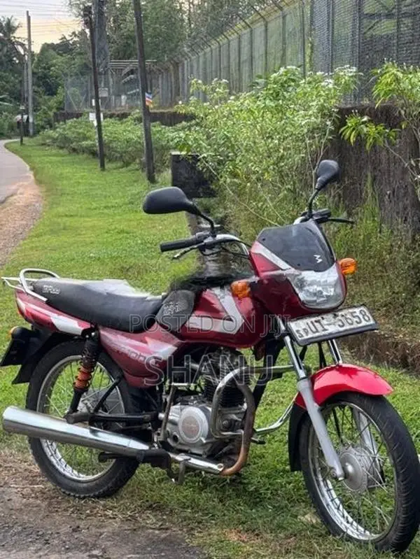 Bajaj CT100 2008