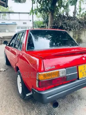 Nissan Sunny 1982
