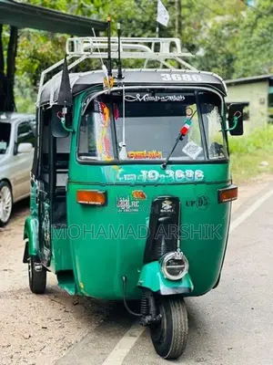 Bajaj RE 2004