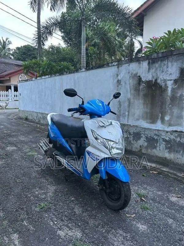 Honda Dio 2017