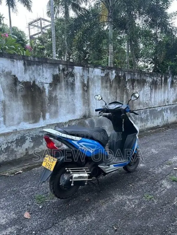 Honda Dio 2017