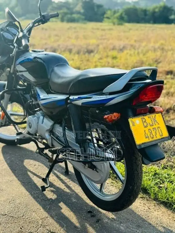 Bajaj CT100 2024