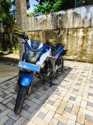 Honda CB Hornet 160R 2018