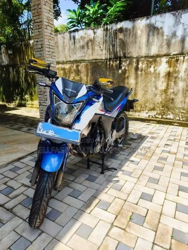 Honda CB Hornet 160R 2018