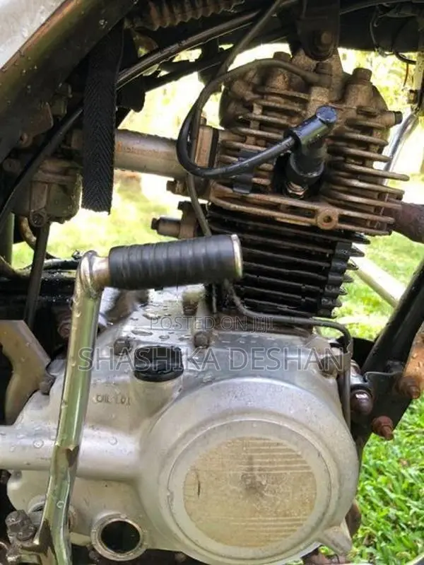 Bajaj CT100 2006