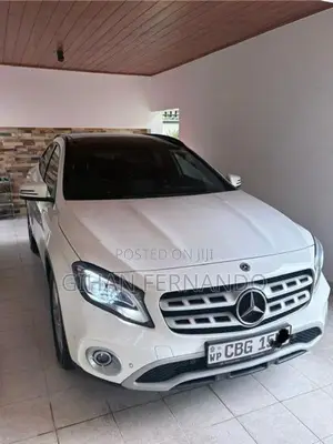 Mercedes Benz GLA 180 Urban 2018
