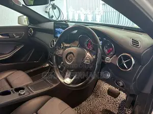 Mercedes Benz GLA 180 Urban 2018