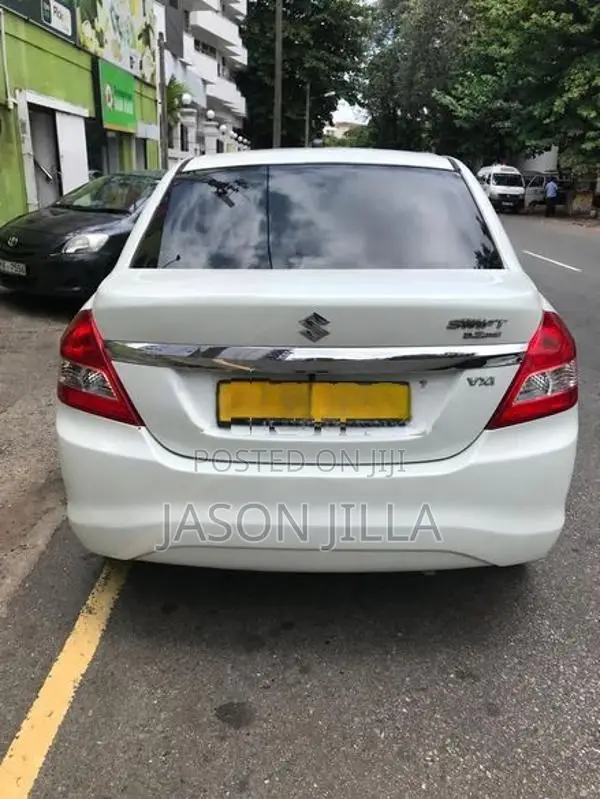 Suzuki Dzire 2015