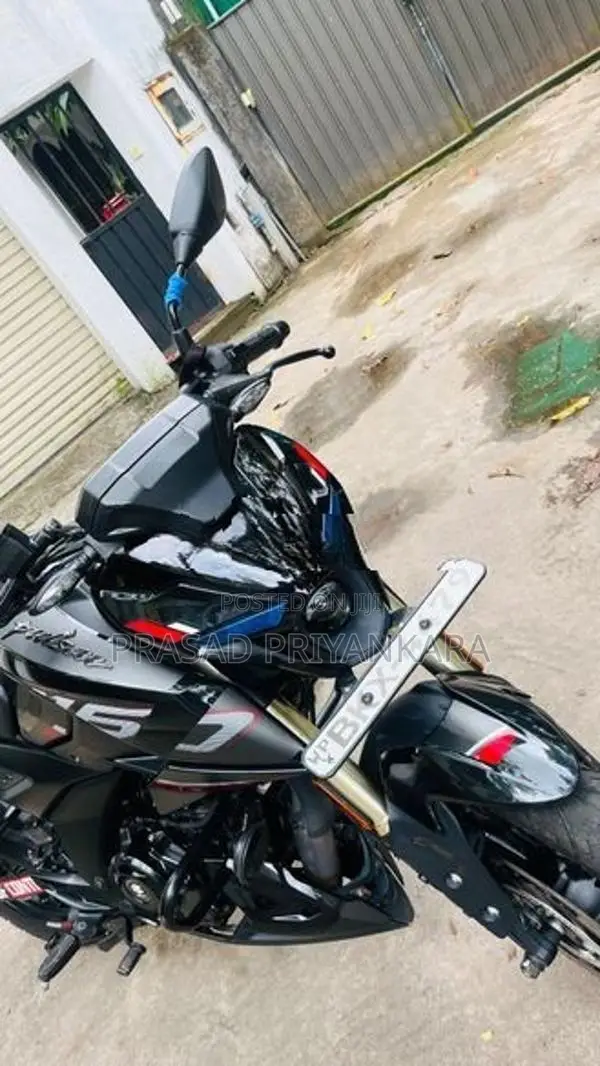 Bajaj Pulsar N160 2026