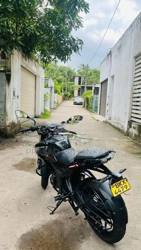 Bajaj Pulsar N160 2026