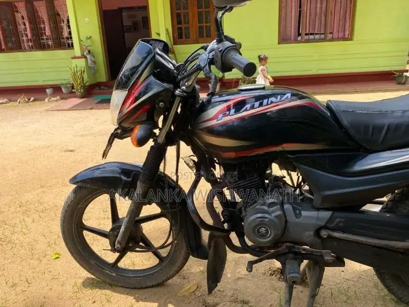 Bajaj Platina 100 2016
