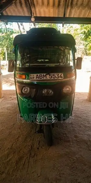 Bajaj RE Three Wheeler 2018