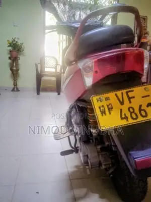 Bajaj Kristal 2009