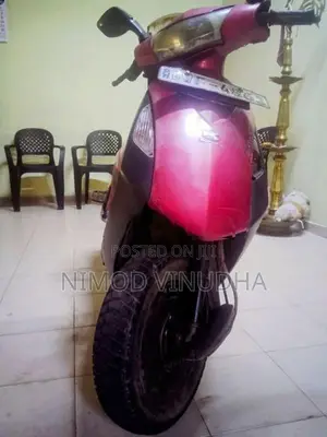 Bajaj Kristal 2009