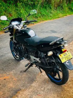 Bajaj Pulsar 150 2011