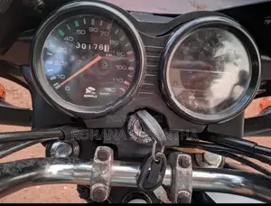 Bajaj CT100 2006