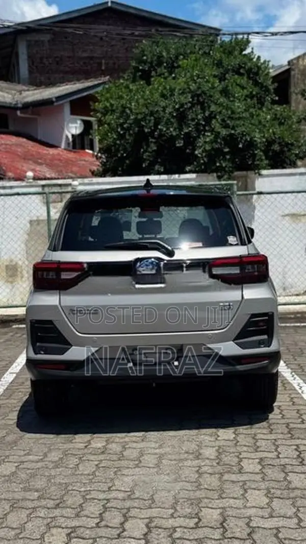Toyota Raize BSM 1.2 liter Hybrid 2026
