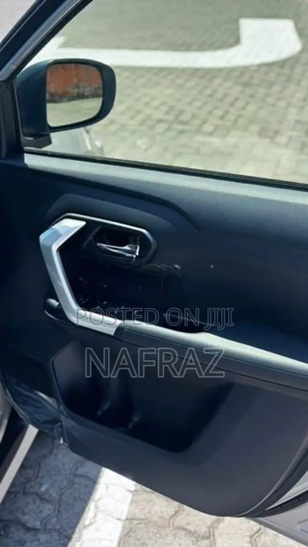 Toyota Raize BSM 1.2 liter Hybrid 2026