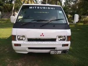 Mitsubishi PO 5 1996