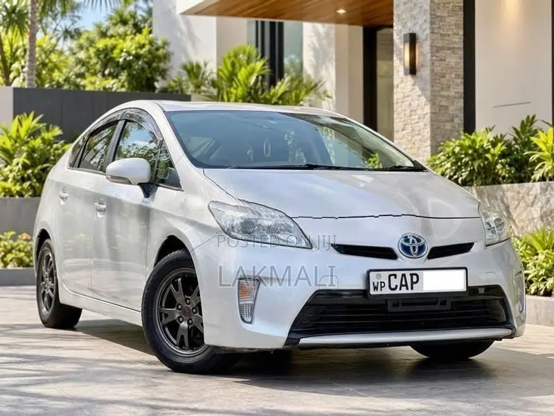 Toyota Prius 2016