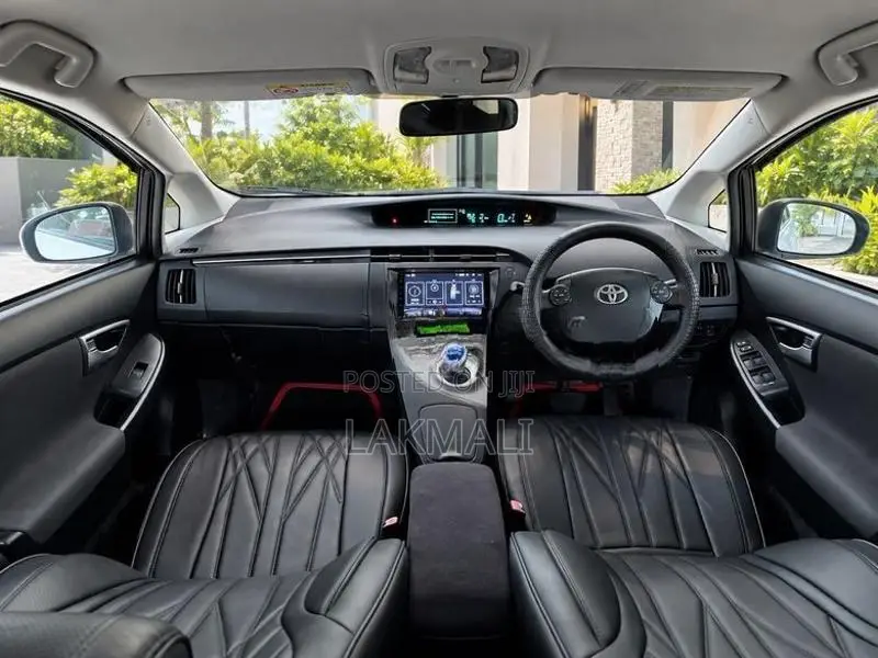 Toyota Prius 2016