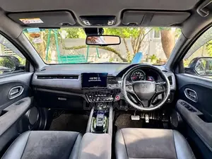 Honda Vezel RS Sensing 2017