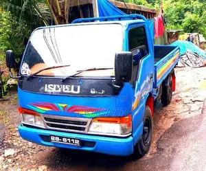 Isuzu 250 ELF 1979